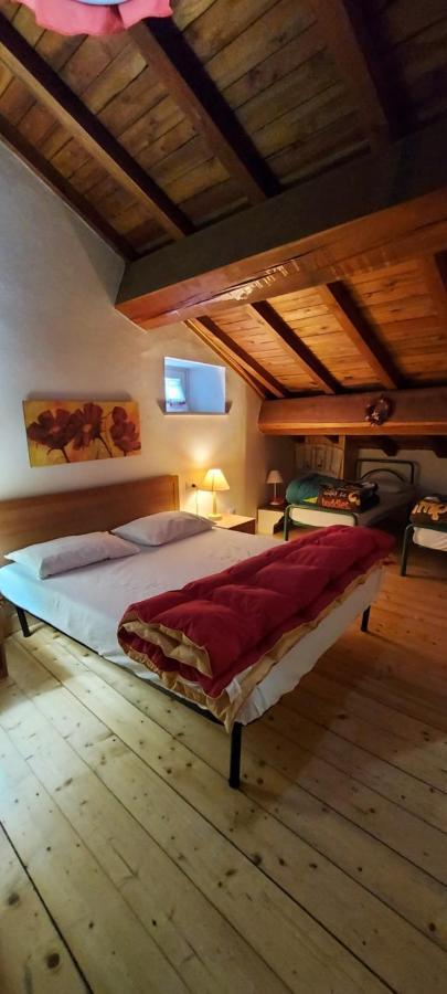 Piazza Fiumalbo Citta D'Arte Apartment Bagian luar foto